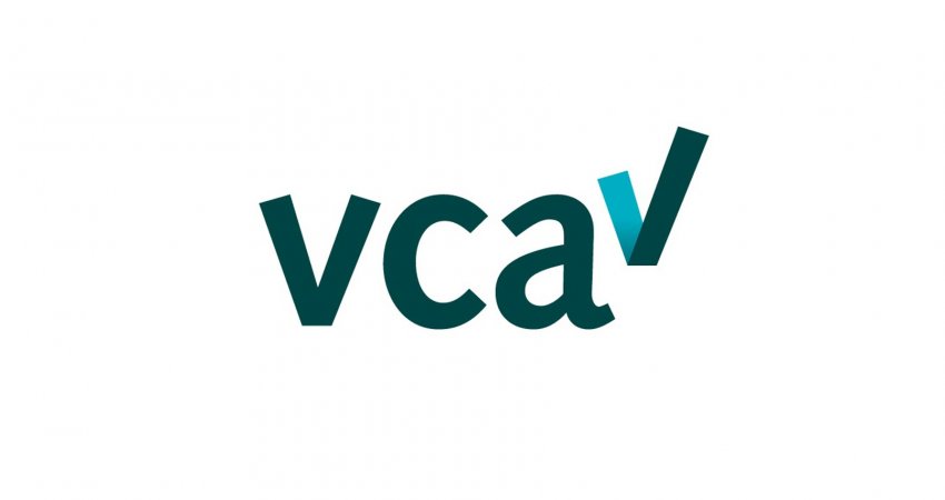 VCA logo wit